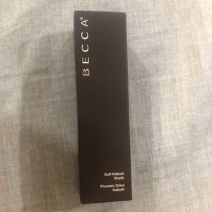 Becca soft kabuki brush